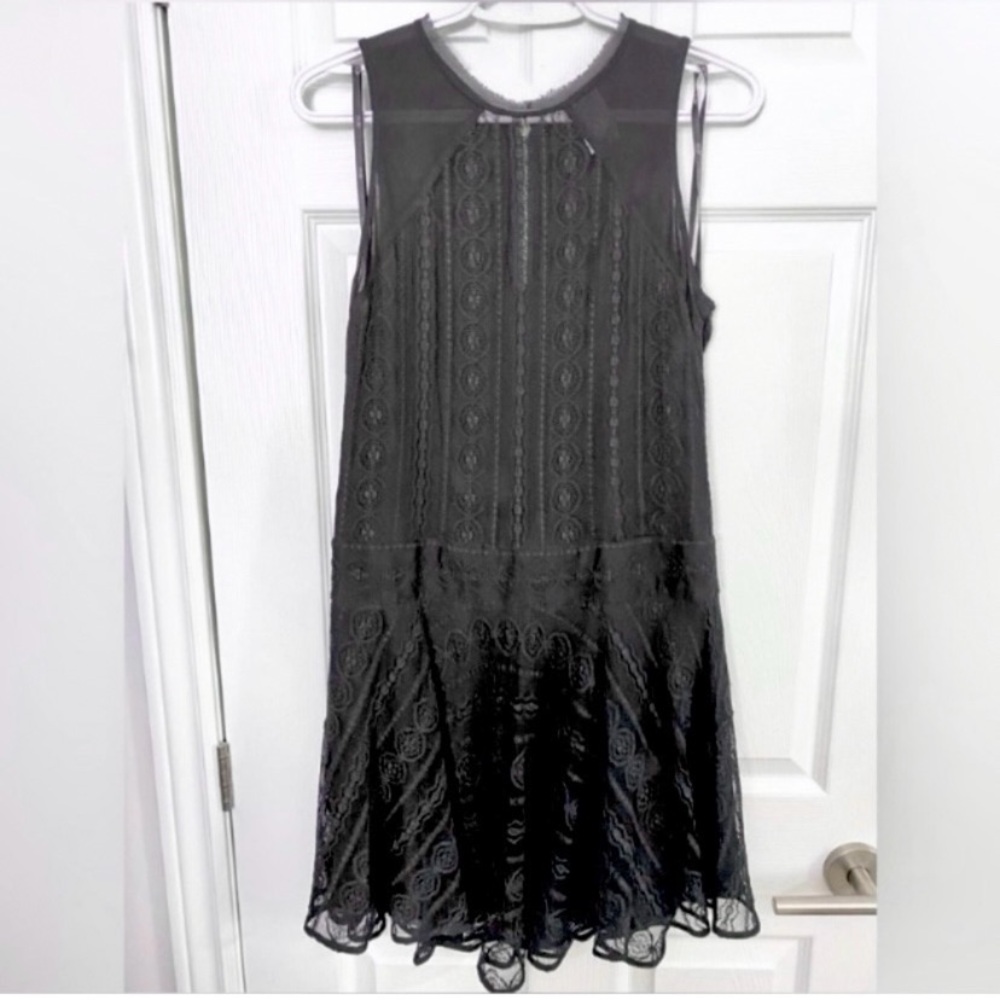 NWOT - Ali Ro Black Sleeveless Drop Waist Lace Dress